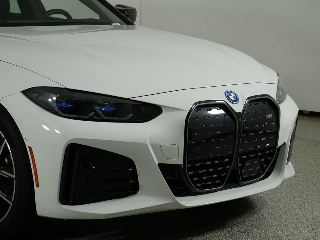 Thumbnail: 2024 BMW i4 - 5