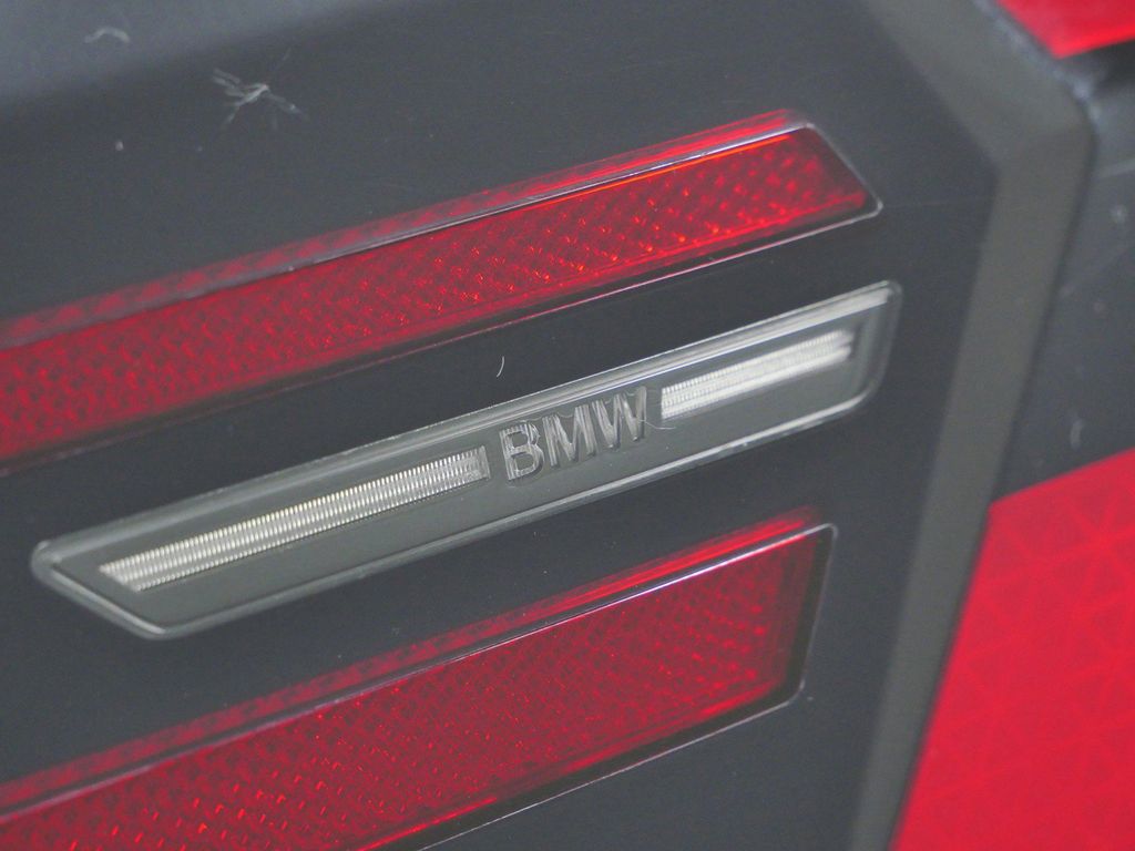 Thumbnail: 2026 BMW X5 - 18