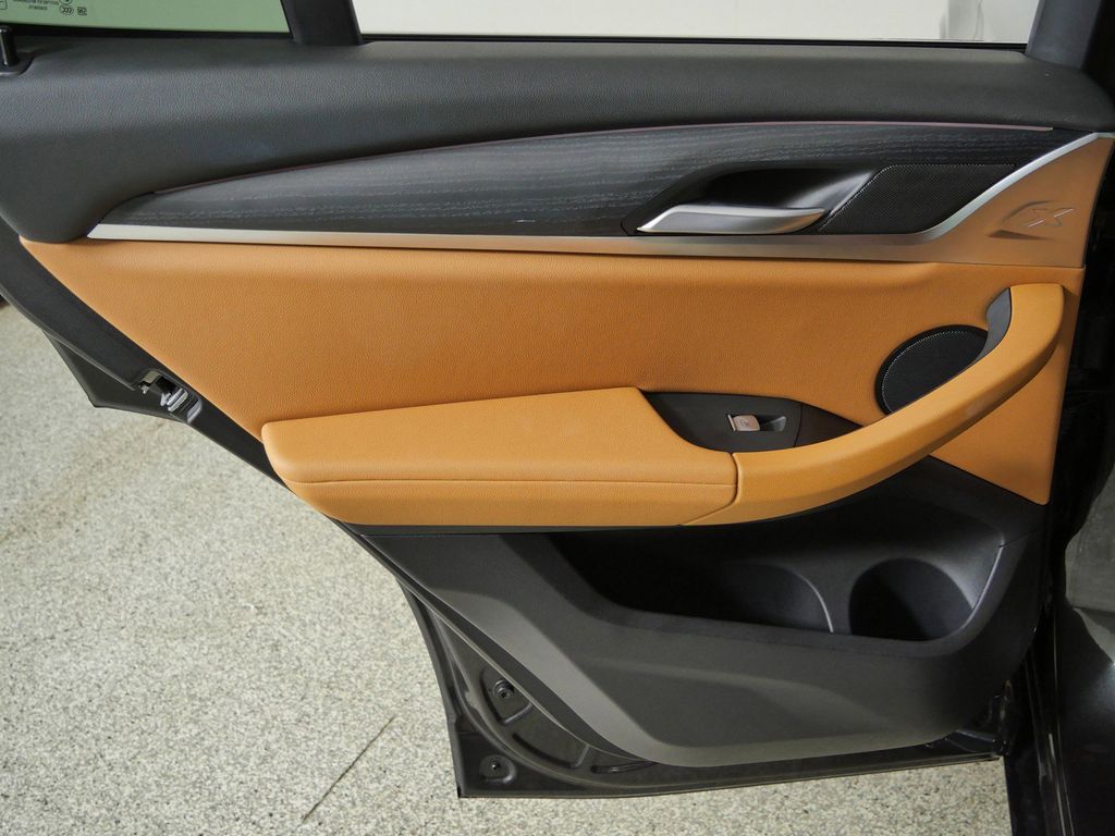 Thumbnail: 2023 BMW X3 - 34