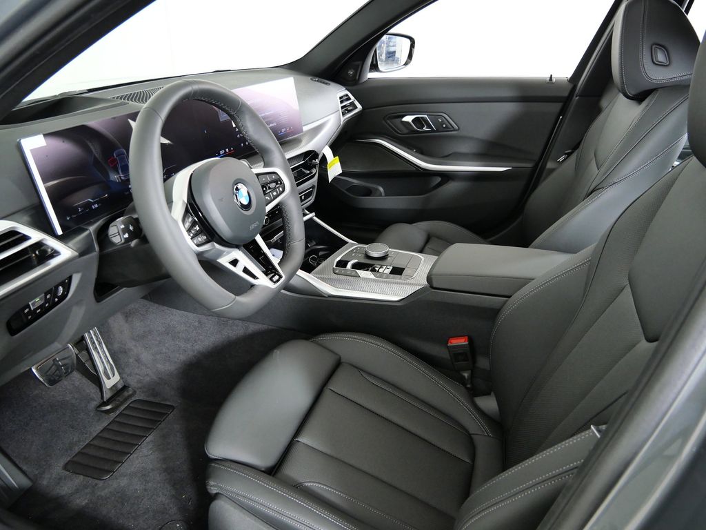 Thumbnail: 2026 BMW 3 Series - 33