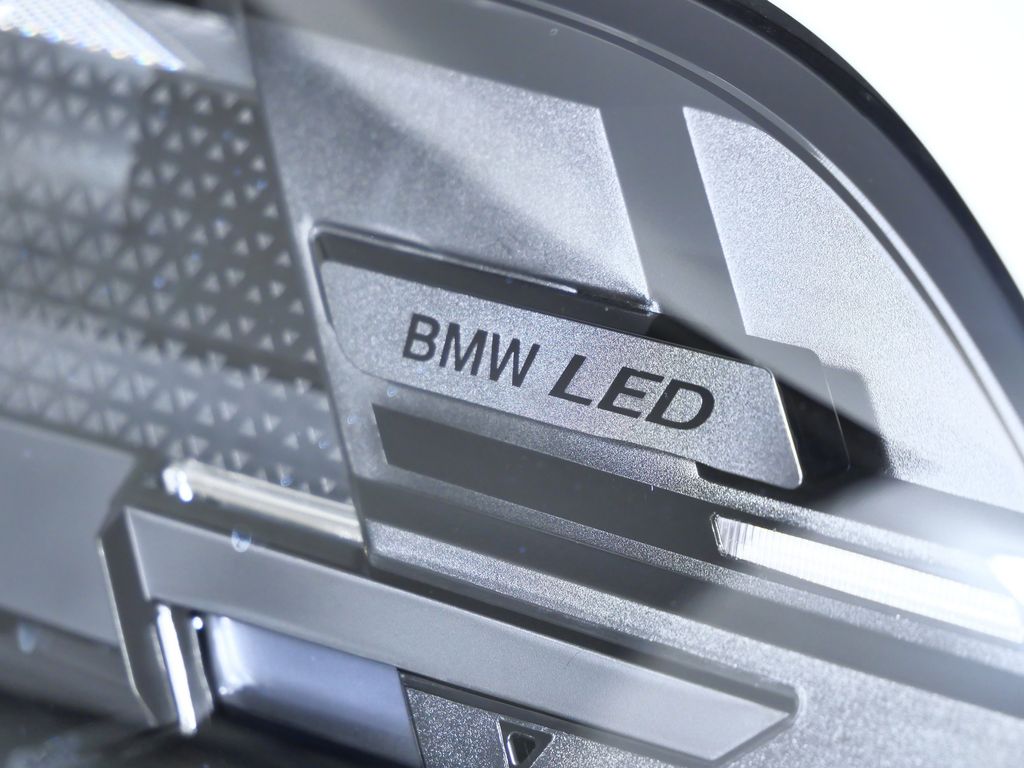 Thumbnail: 2026 BMW X5 - 4