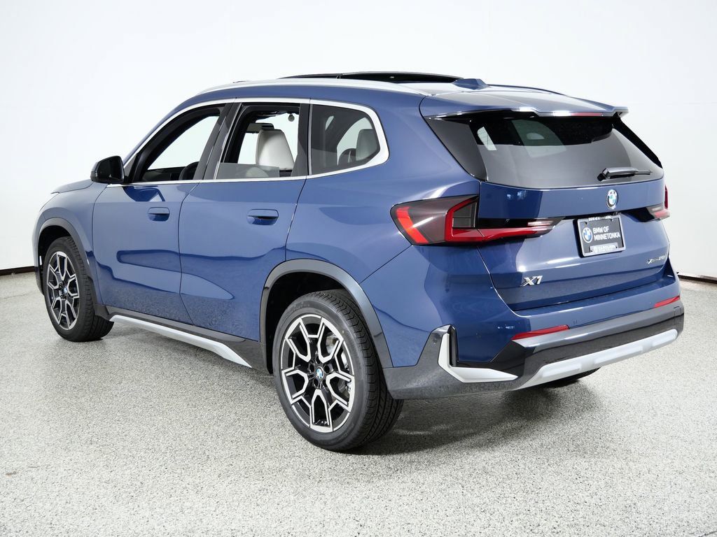 Thumbnail: 2026 BMW X1 - 16