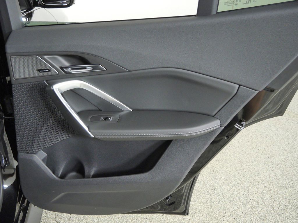 Thumbnail: 2026 BMW X2 - 23