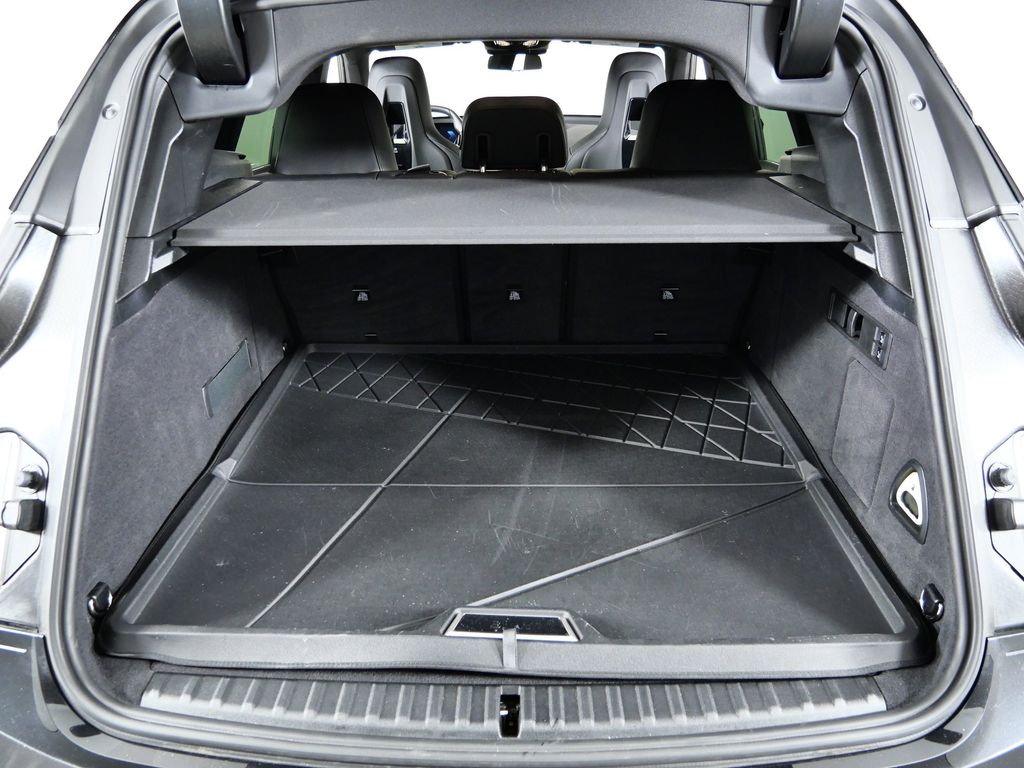 Thumbnail: 2025 BMW iX - 32