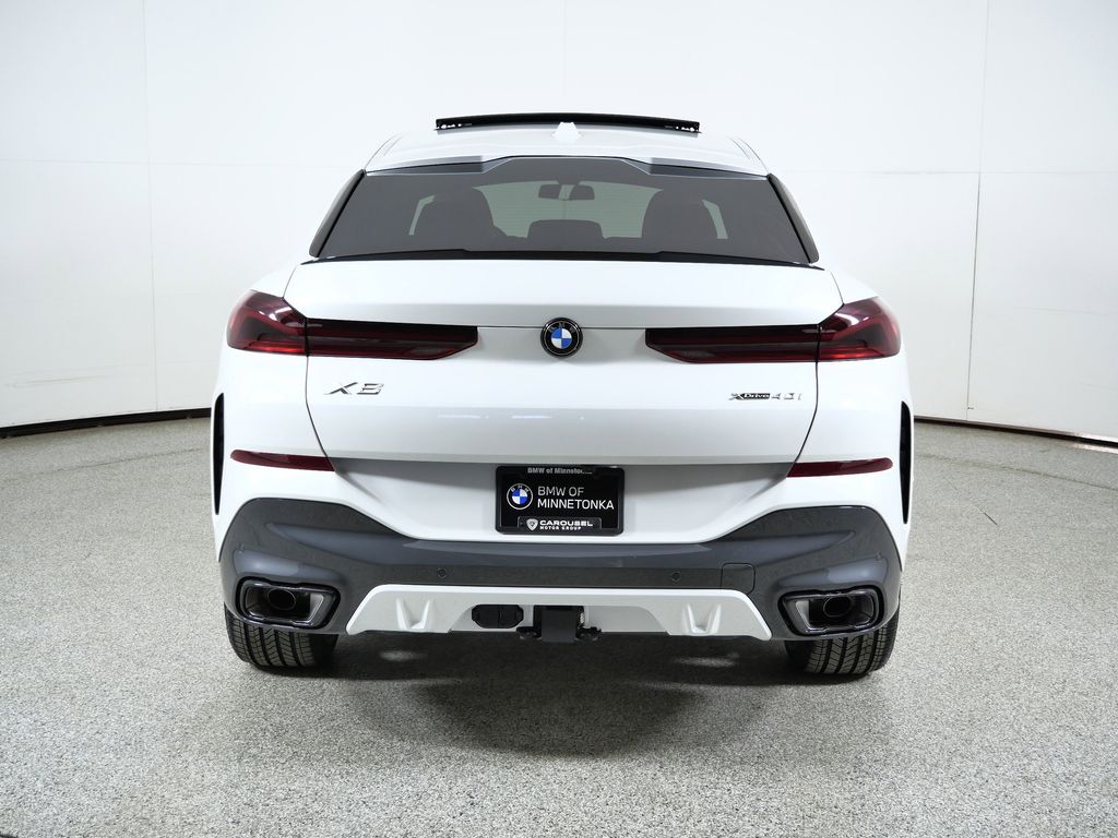 Thumbnail: 2026 BMW X6 - 10