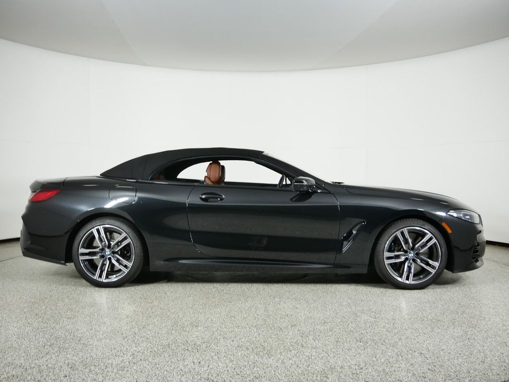 2024 BMW 8 Series 840i 23