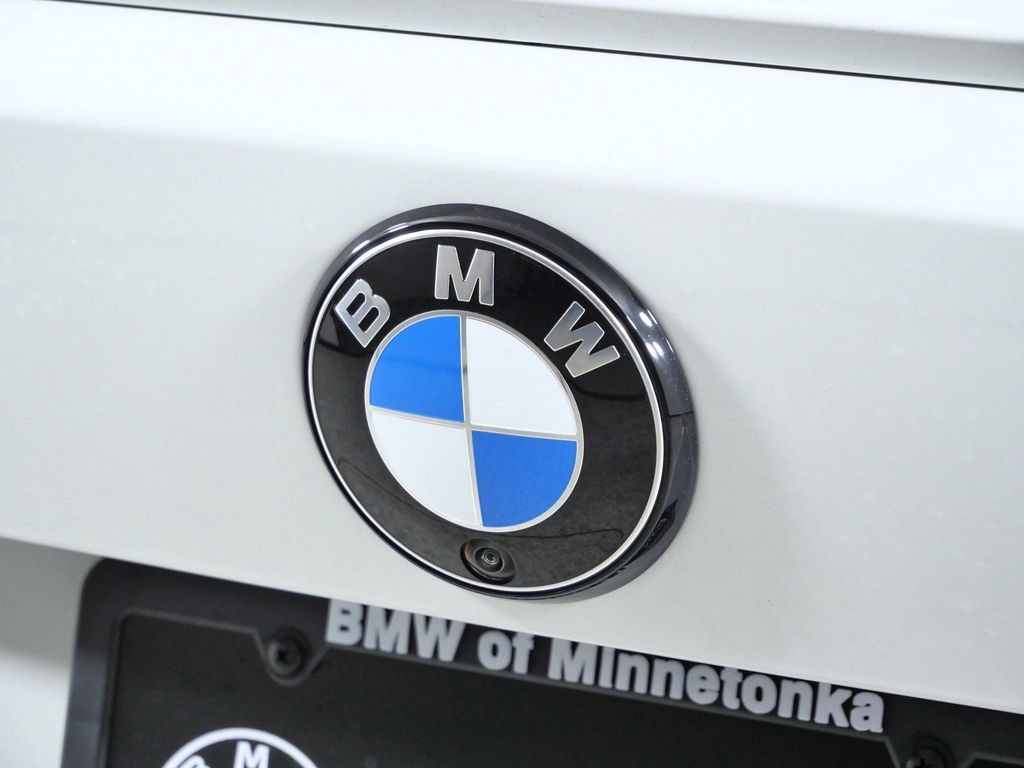 Thumbnail: 2026 BMW M4 - 11