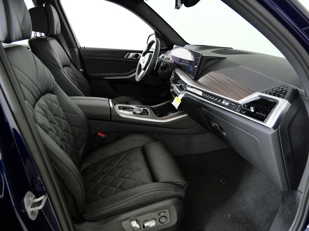 Thumbnail: 2026 BMW X5 - 20