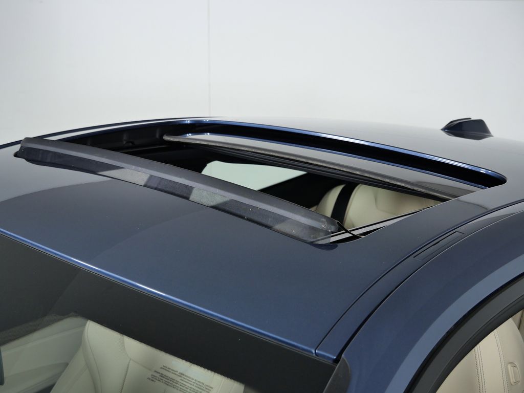 Thumbnail: 2025 BMW 4 Series - 22