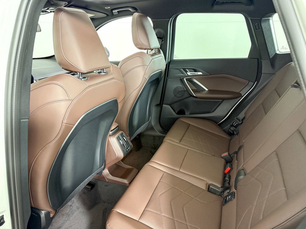 Thumbnail: 2025 BMW X1 - 29