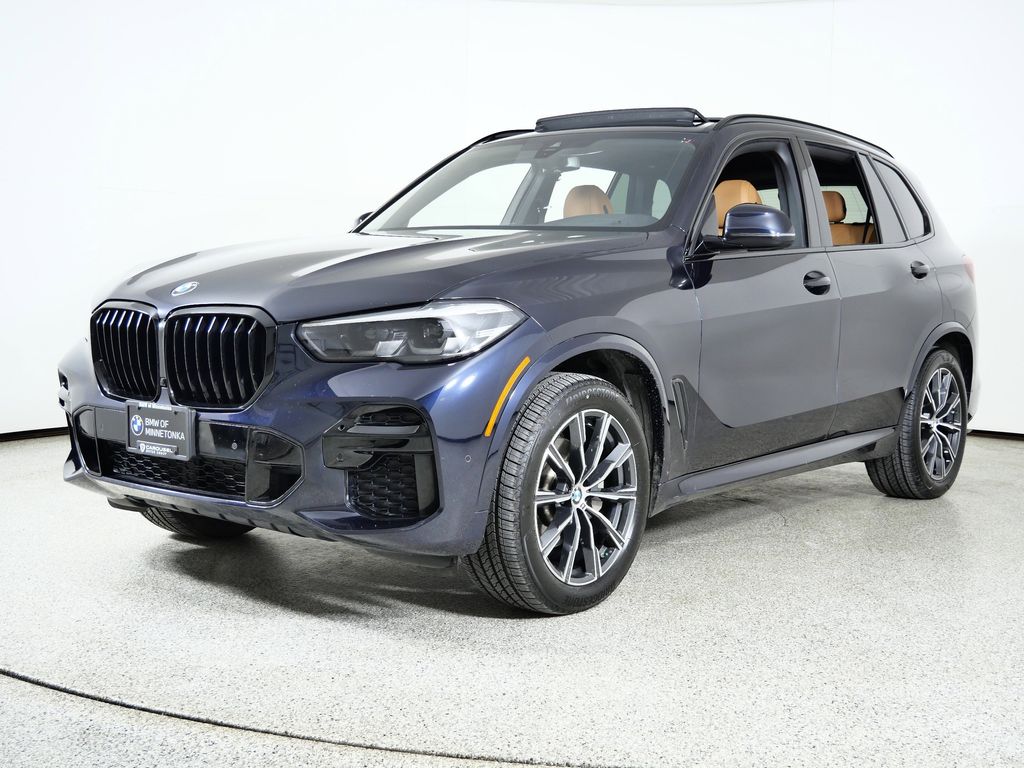 Thumbnail: 2023 BMW X5 - 1