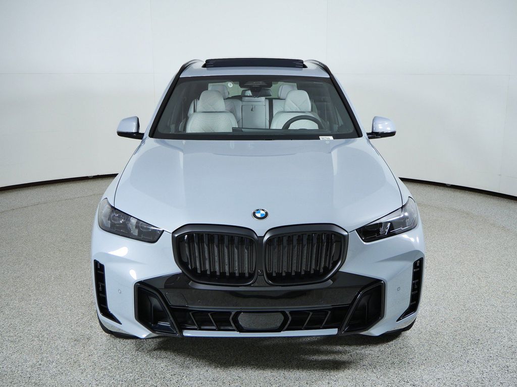 Thumbnail: 2026 BMW X5 - 16