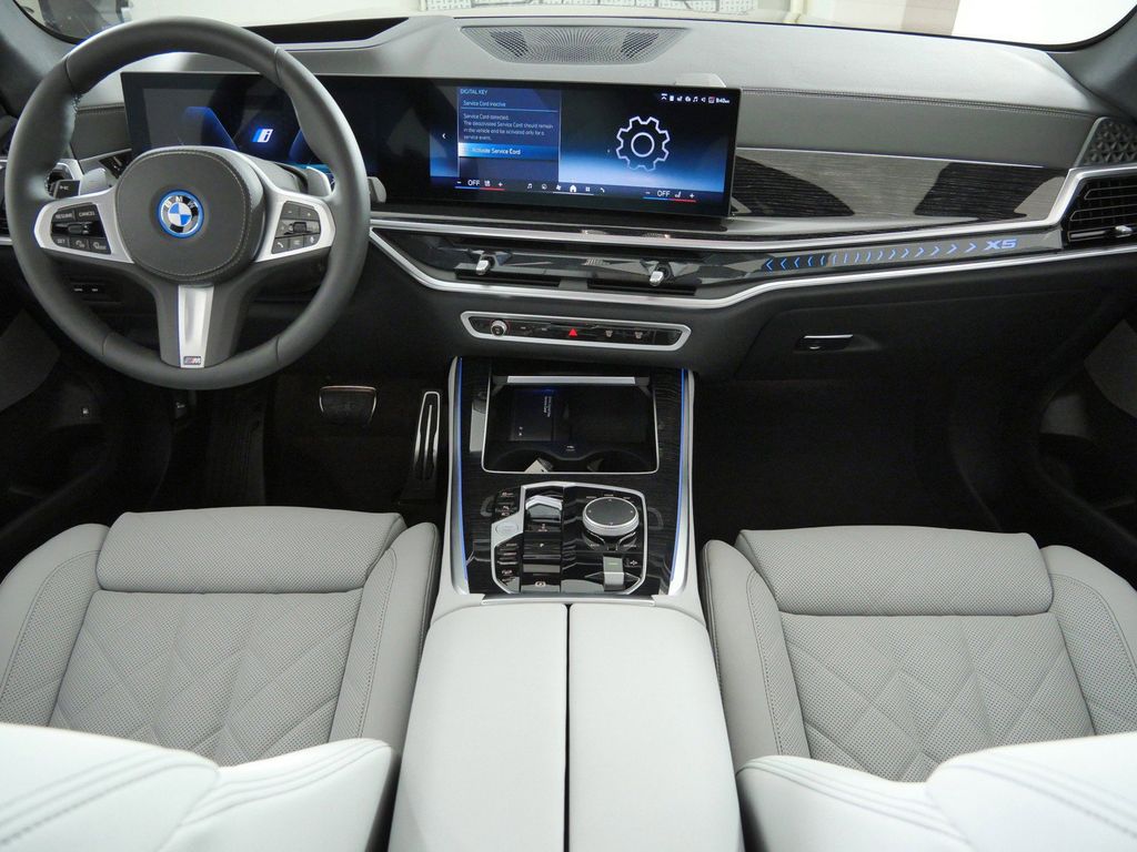 Thumbnail: 2026 BMW X5 - 5