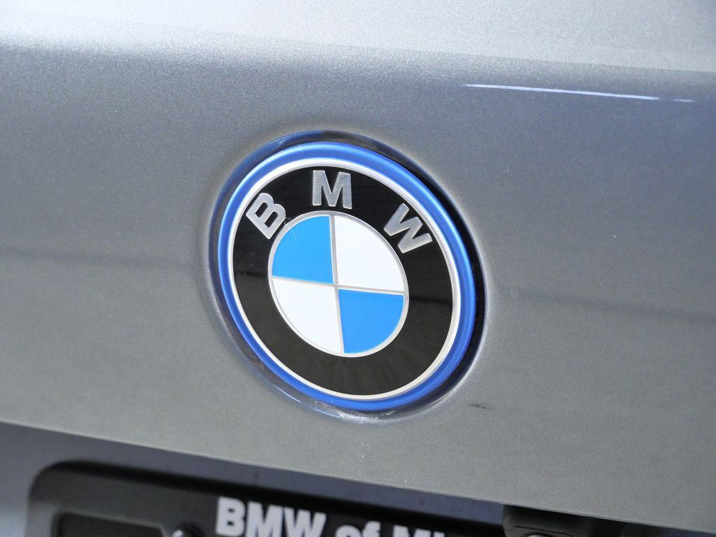 Thumbnail: 2026 BMW X5 - 11