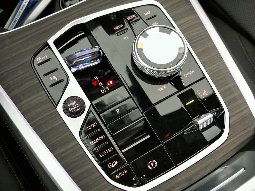 Thumbnail: 2026 BMW X5 - 48