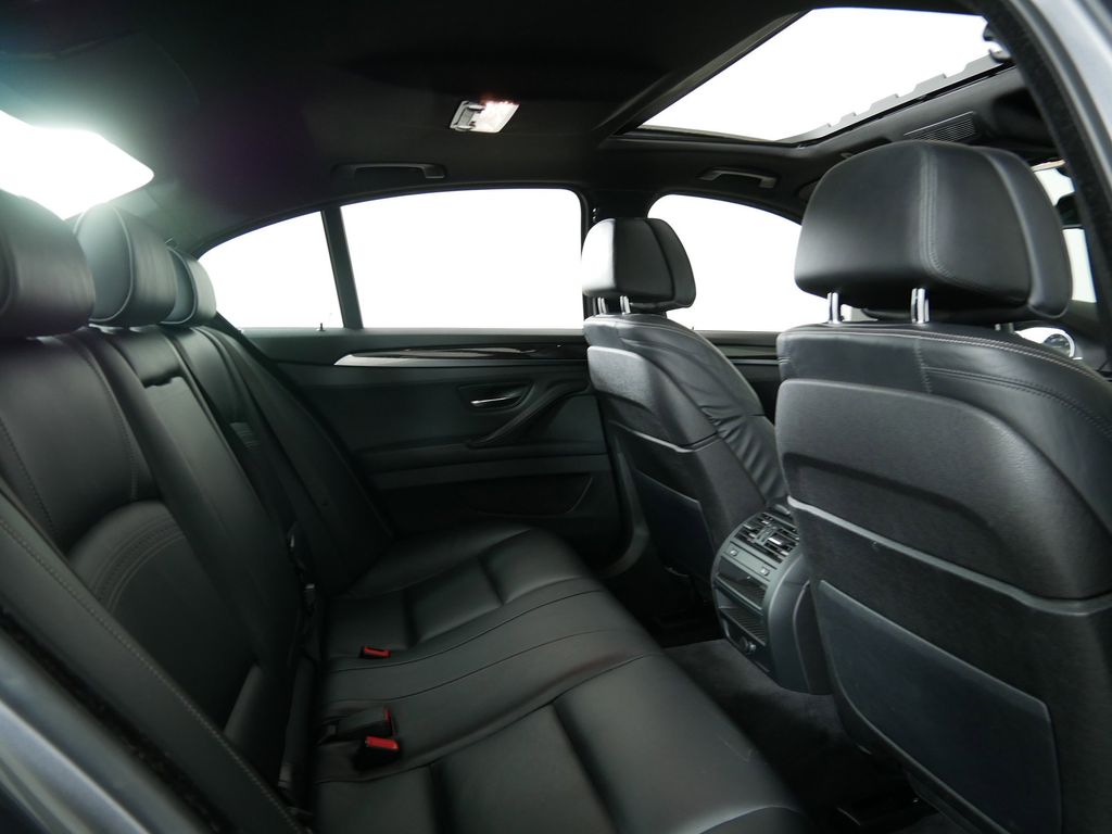 2015 BMW 5 Series 535i xDrive 24