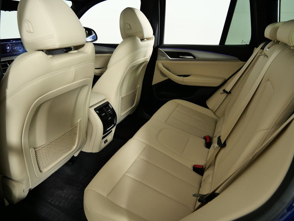 Thumbnail: 2022 BMW X3 - 35