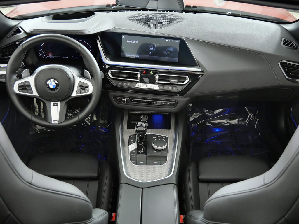 Thumbnail: 2025 BMW Z4 - 6