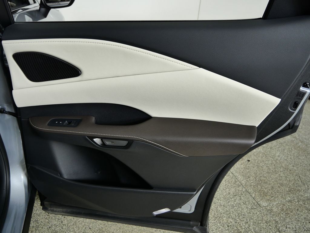 Thumbnail: 2023 Lexus RX - 25