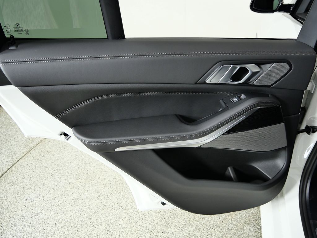 Thumbnail: 2026 BMW X5 - 31