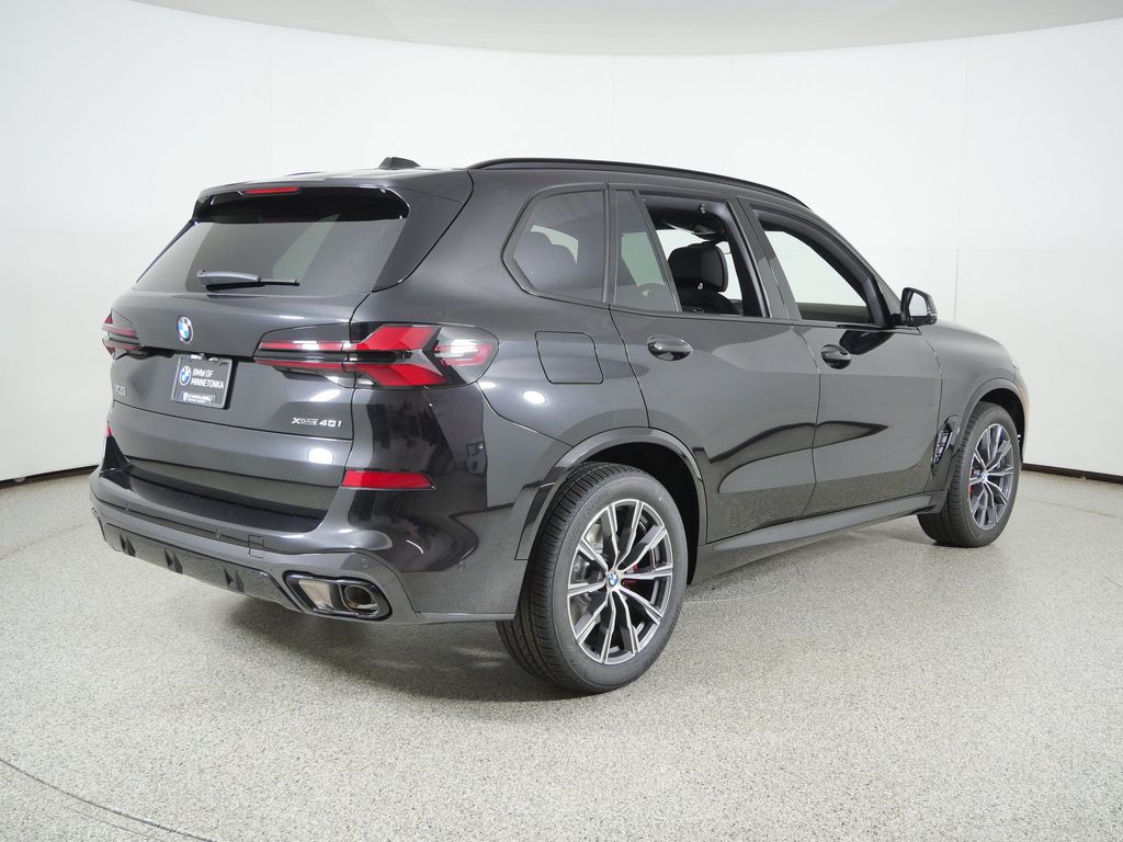 Thumbnail: 2026 BMW X5 - 9