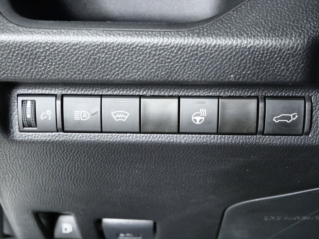 Thumbnail: 2024 Toyota RAV4 - 38