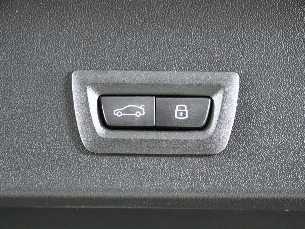 Thumbnail: 2026 BMW X3 - 28