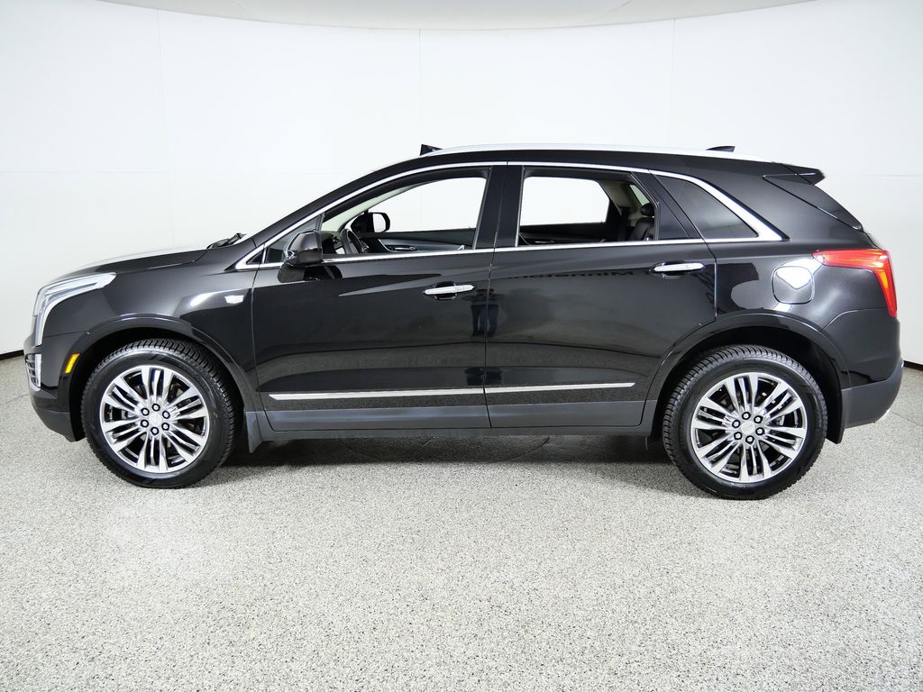 Thumbnail: 2018 Cadillac XT5 - 16