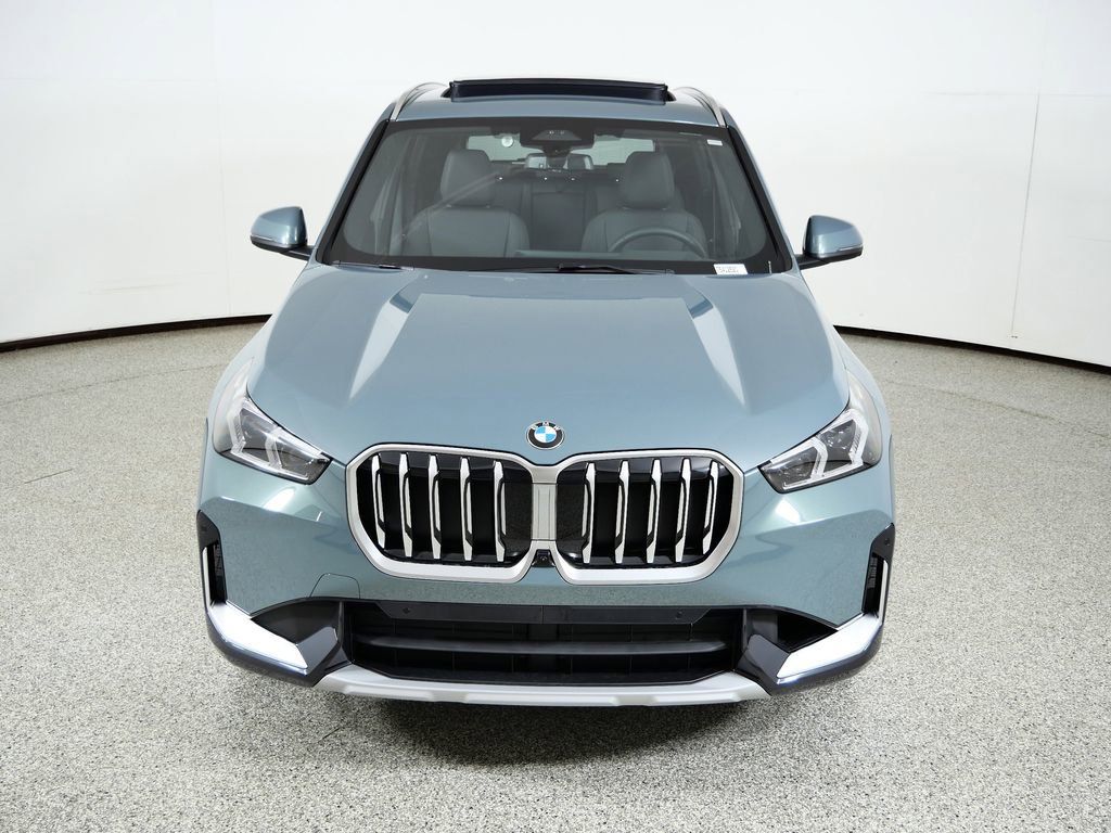 Thumbnail: 2026 BMW X1 - 18