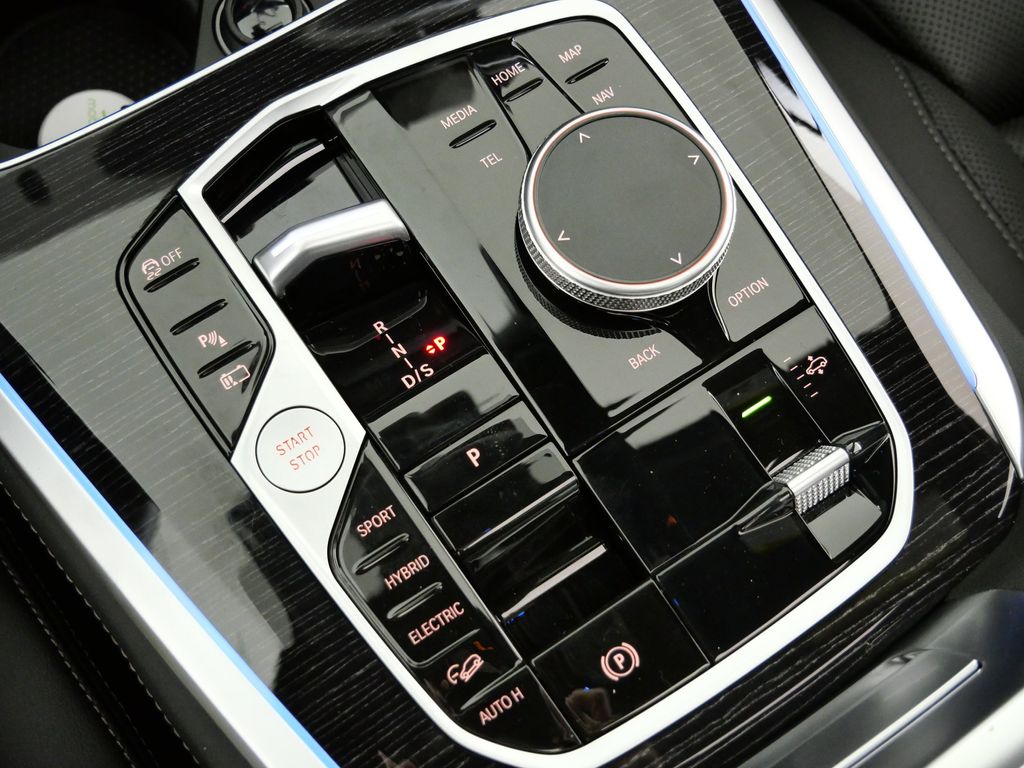 Thumbnail: 2026 BMW X5 - 48