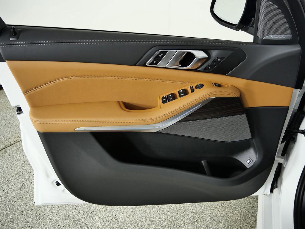 Thumbnail: 2026 BMW X5 - 35