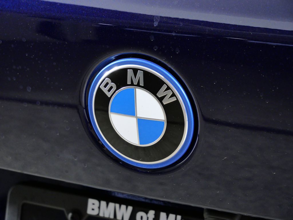 Thumbnail: 2026 BMW X5 - 11