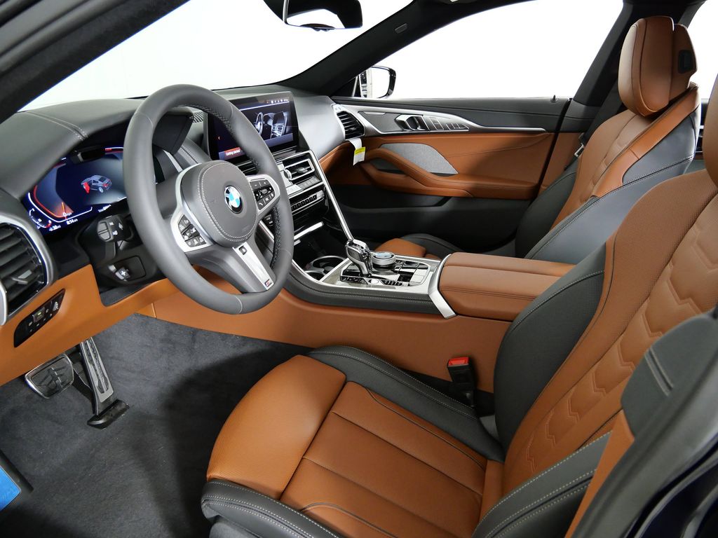 Thumbnail: 2026 BMW 8 Series - 33