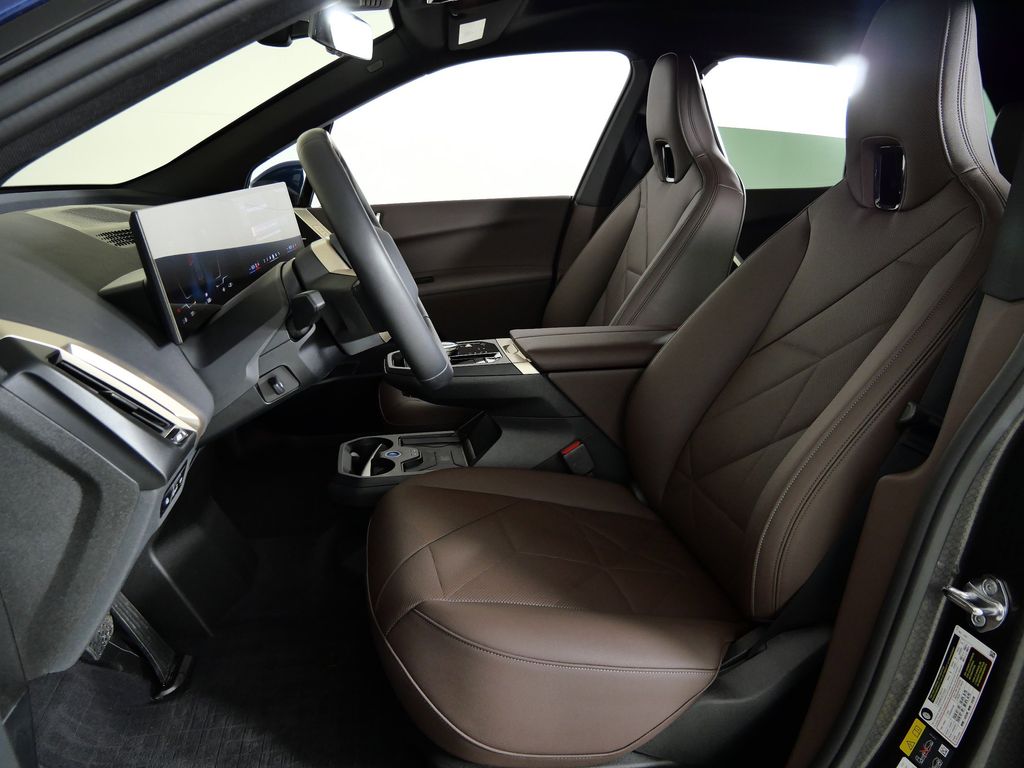 Thumbnail: 2025 BMW iX - 39