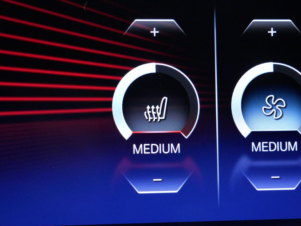 Thumbnail: 2023 BMW i4 - 47