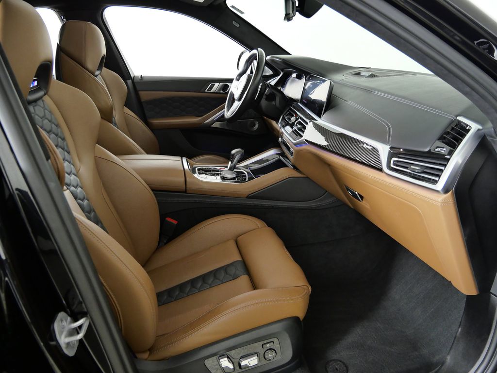 Thumbnail: 2023 BMW X6 - 20