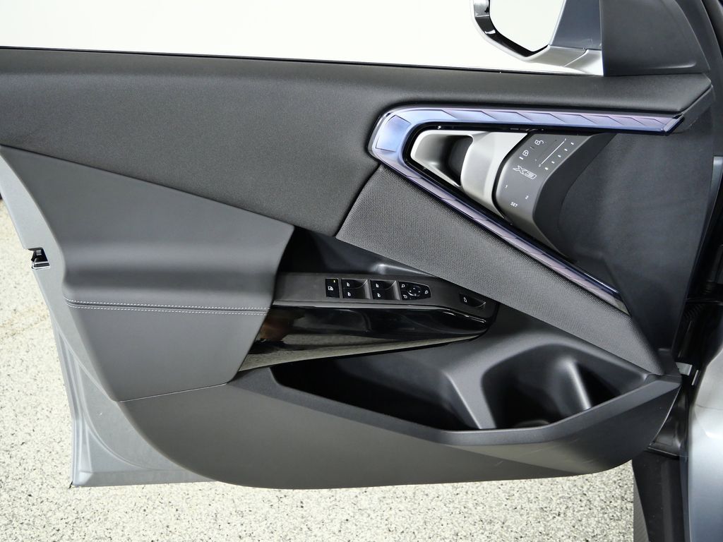 Thumbnail: 2026 BMW X3 - 32