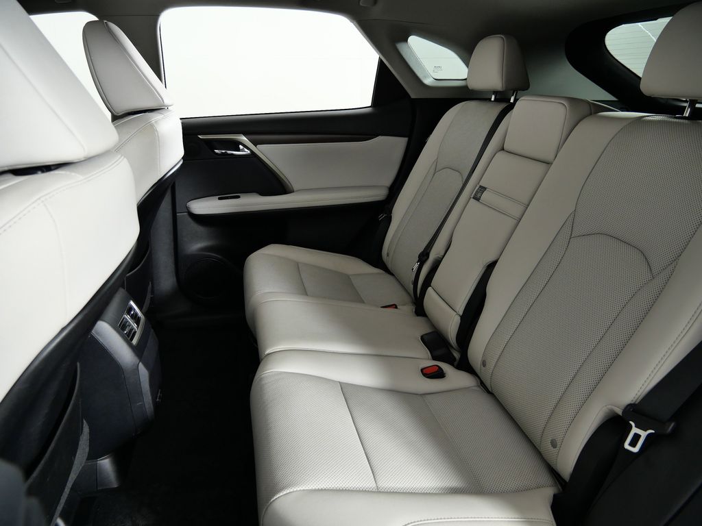 Thumbnail: 2022 Lexus RX - 31