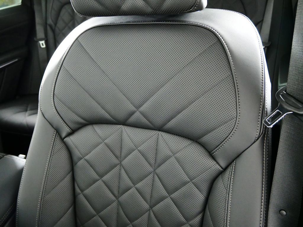 Thumbnail: 2026 BMW X5 - 31