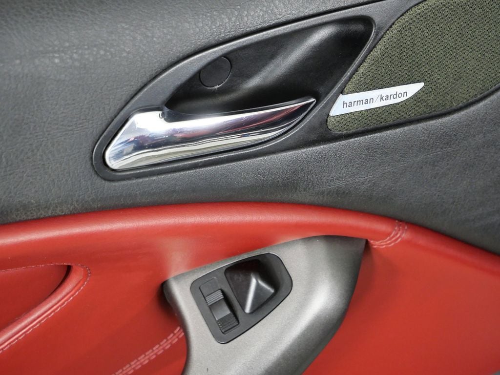 Thumbnail: 2004 BMW M3 - 31