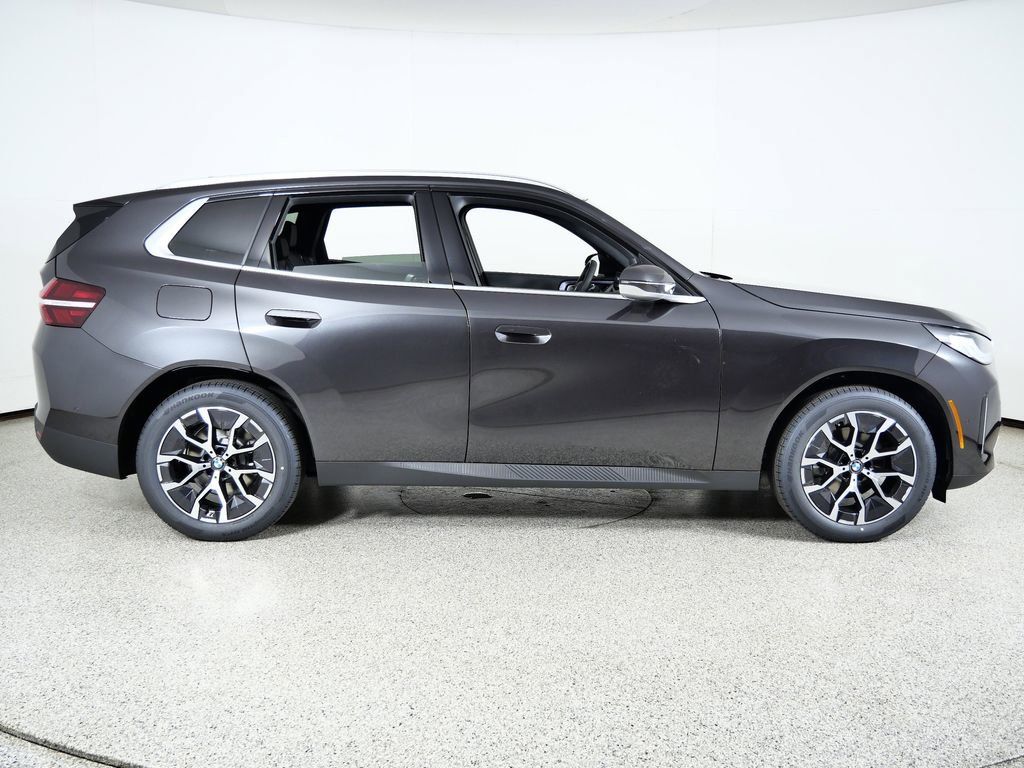 Thumbnail: 2026 BMW X3 - 10