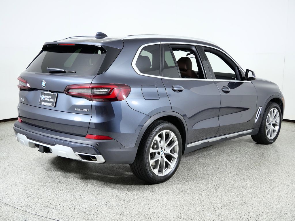 Thumbnail: 2022 BMW X5 - 11