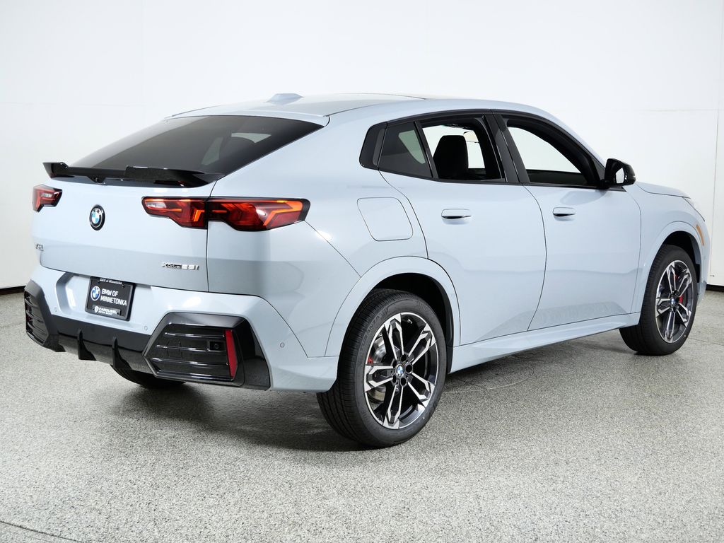 Thumbnail: 2026 BMW X2 - 9