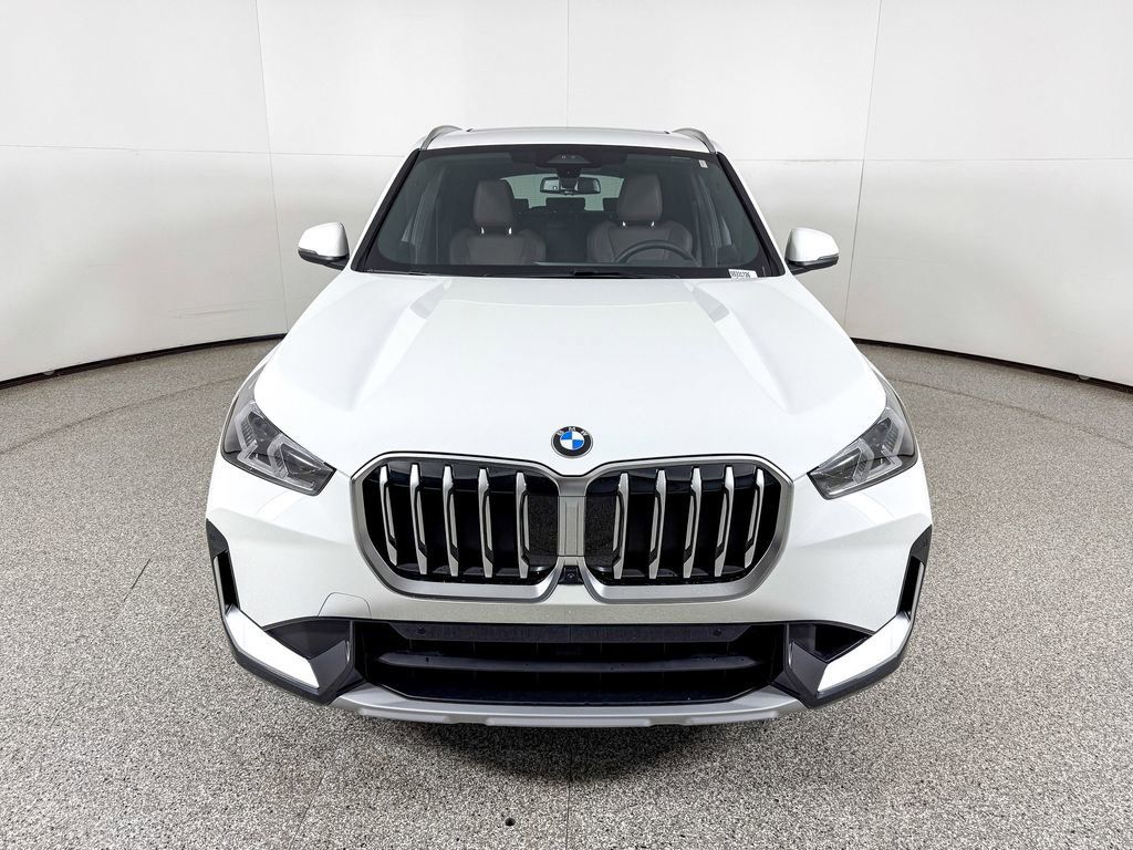 Thumbnail: 2025 BMW X1 - 8