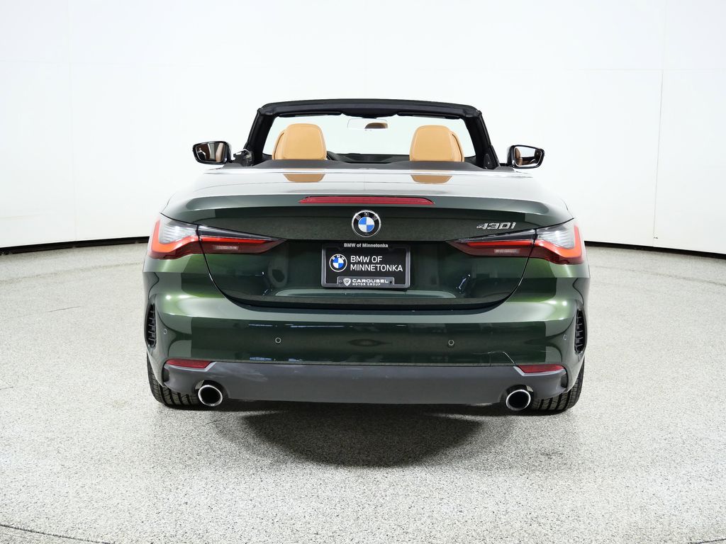 Thumbnail: 2021 BMW 4 Series - 10