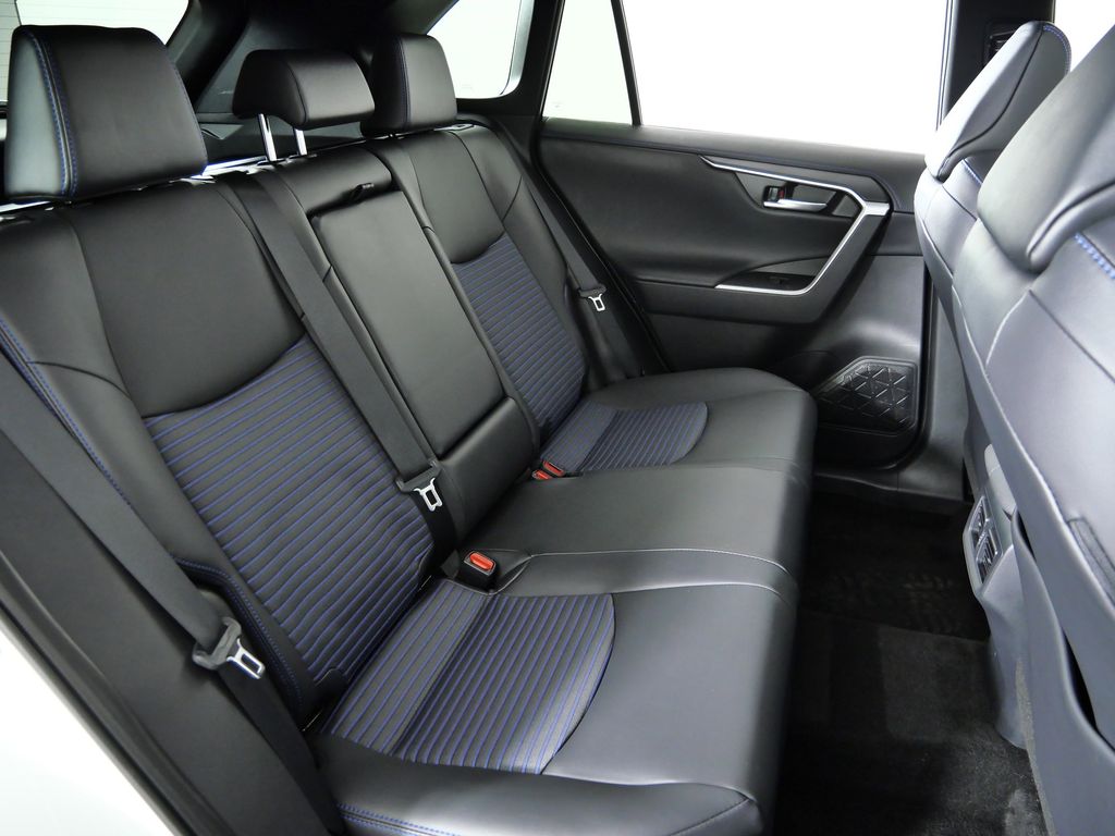 Thumbnail: 2024 Toyota RAV4 - 26