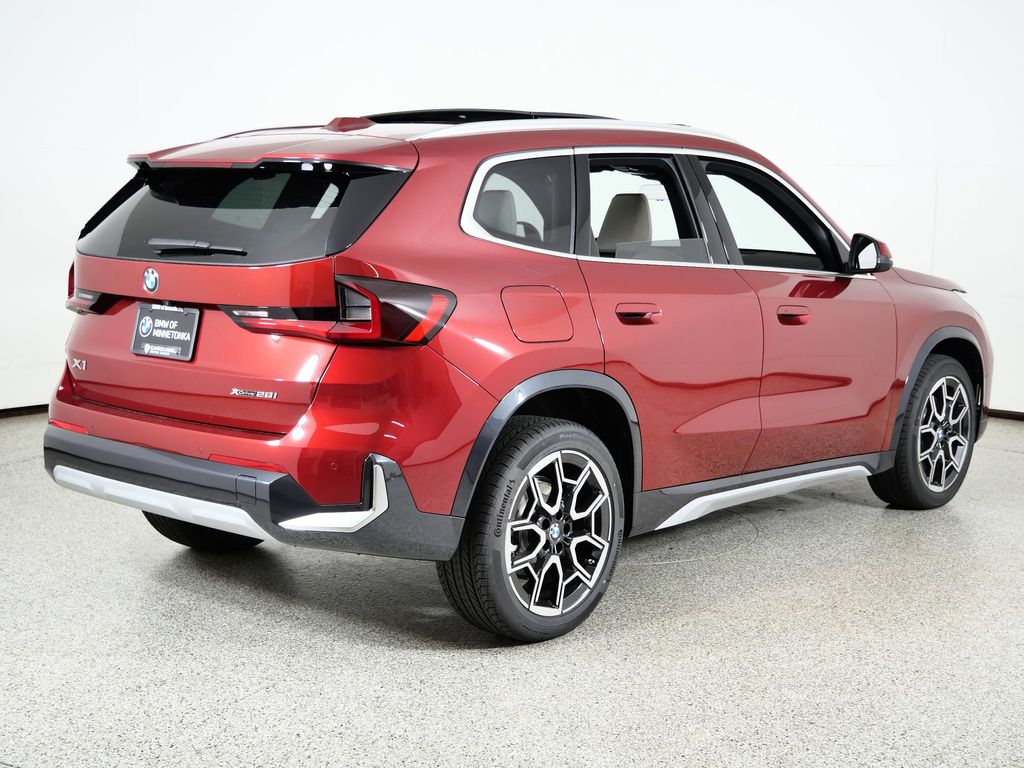 Thumbnail: 2026 BMW X1 - 9