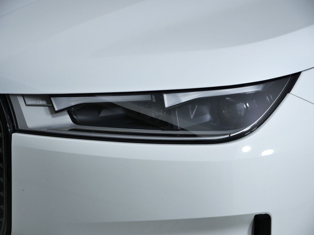 Thumbnail: 2025 BMW iX - 4