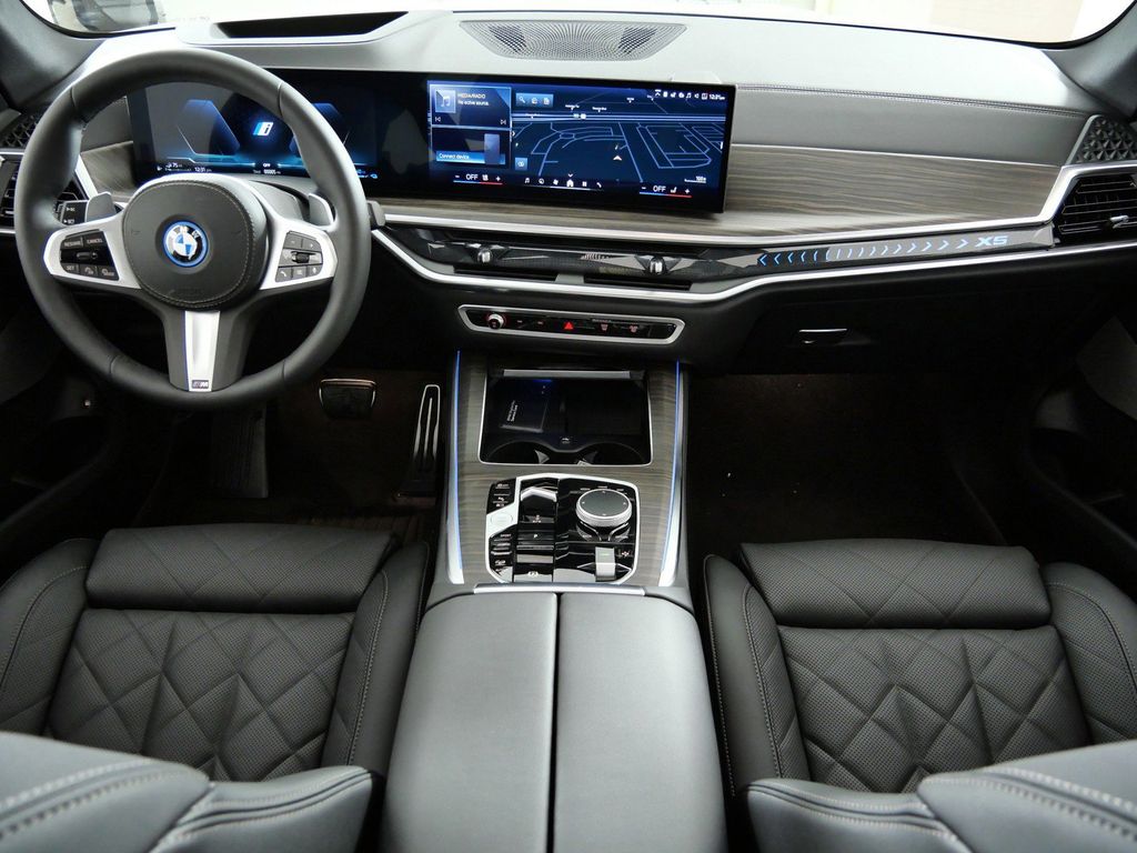 Thumbnail: 2026 BMW X5 - 5