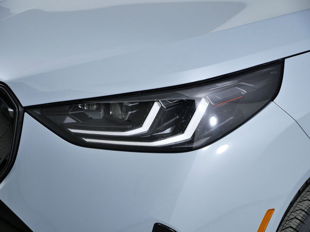 Thumbnail: 2026 BMW X3 - 3